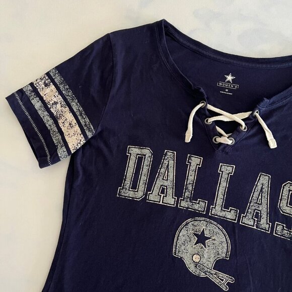 Dallas Cowboys NFL Cotton Lace Up Elliott 21 Short Sleeve Shirt - Picture 3 of 7